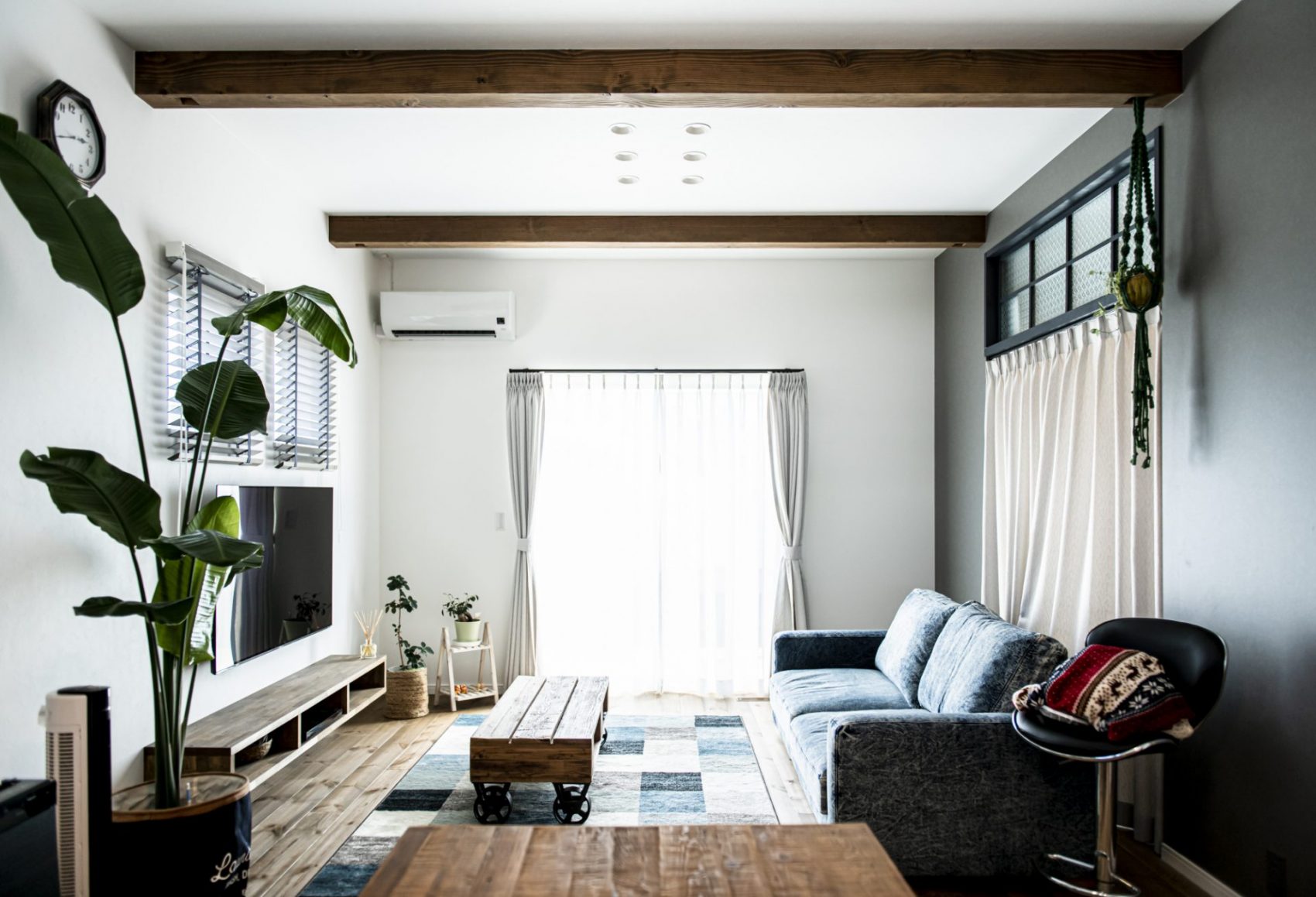 約100年の歴史を持つヨシウダ建築がたどり着いた「深呼吸する家」。WB HOUSE ダブルブレスハウス の特長や工法が記載されたLPを公開！！株式会社ヨシウダ建築のプレスリリース