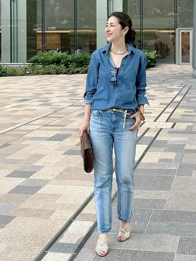 ビジネスシーンもスキニーで！仕事用スキニーパンツ・デニムでオフィスカジュアルコーデニッセン