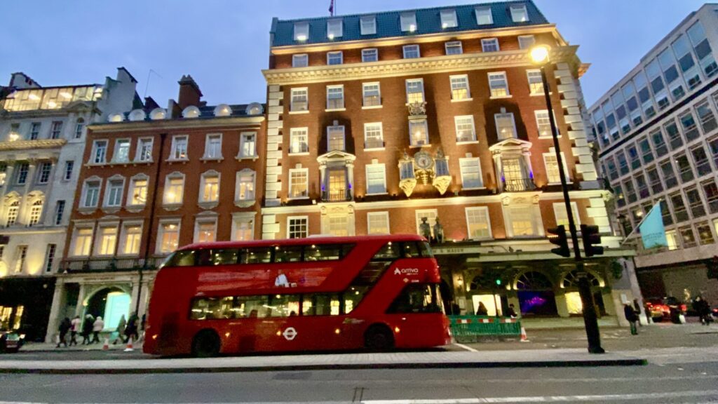 世界一のデパートがイギリスに！セルフリッジズの魅力イギリストラベルjp 旅行ガイド