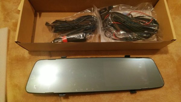 ドライブレコーダー立ち上がるとテレビの映り悪くなる - YouTube