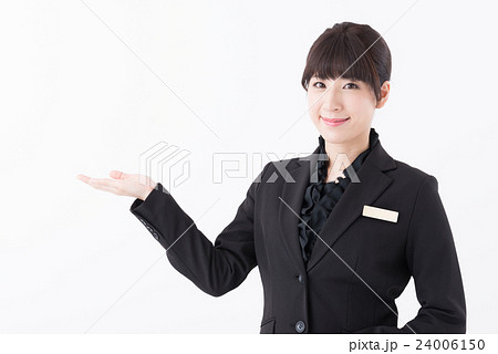 6,400点を超えるコンシェルジュ 女性のストックフォト、写真、そしてロイヤリティフリーの画像 - iStock受付 女性 日本人,コンシェルジュ 日本人, 案内