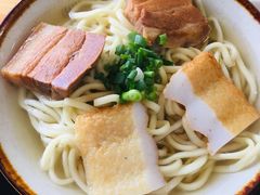 ドゥーシーラボ-オリジナルシーサー作りや絵付・貝細工、琉球ガラス彫刻を体験