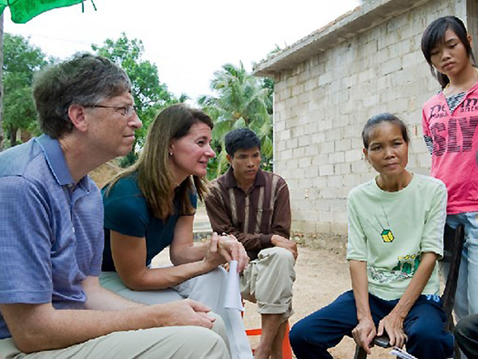 ビル・ゲイツ氏の後悔 届かなかった感染症への警告 - WSJ