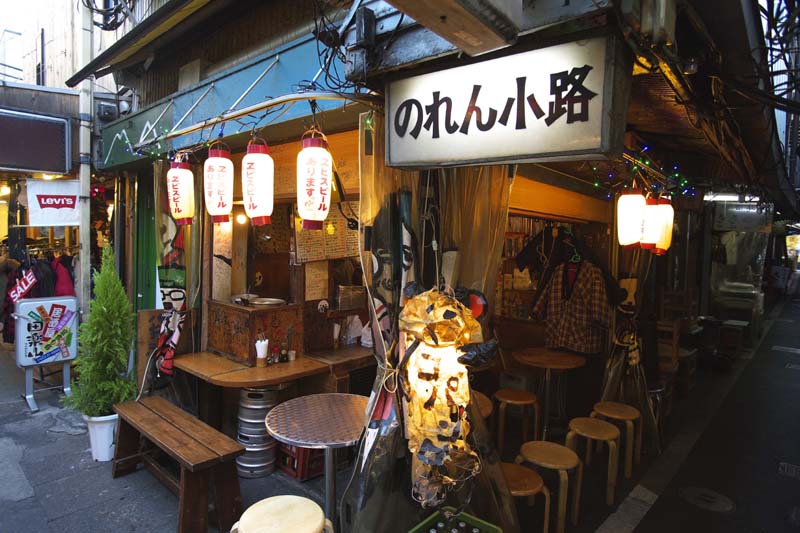 昼でも賑わう吉祥寺ハーモニカ横丁～東京ディープスポット～O太郎│urban photographer