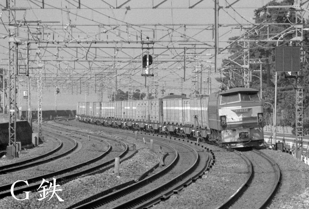 ワフ29500とヨ5000～国鉄時代の貨物列車鉄道模型重単5175 ～鉄道模型と鉄道写真