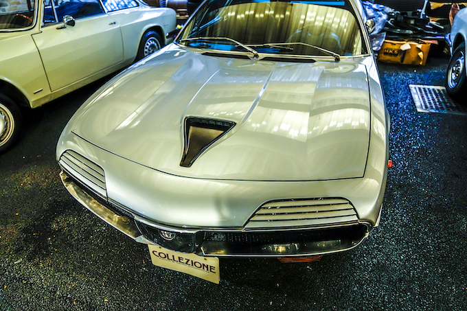 ガンディーニ初期の名作「アルファ・ロメオ・モントリオール」：伊東和彦の写真帳_私的クルマ書き残し： 013PARCFERME パルクフェルメ