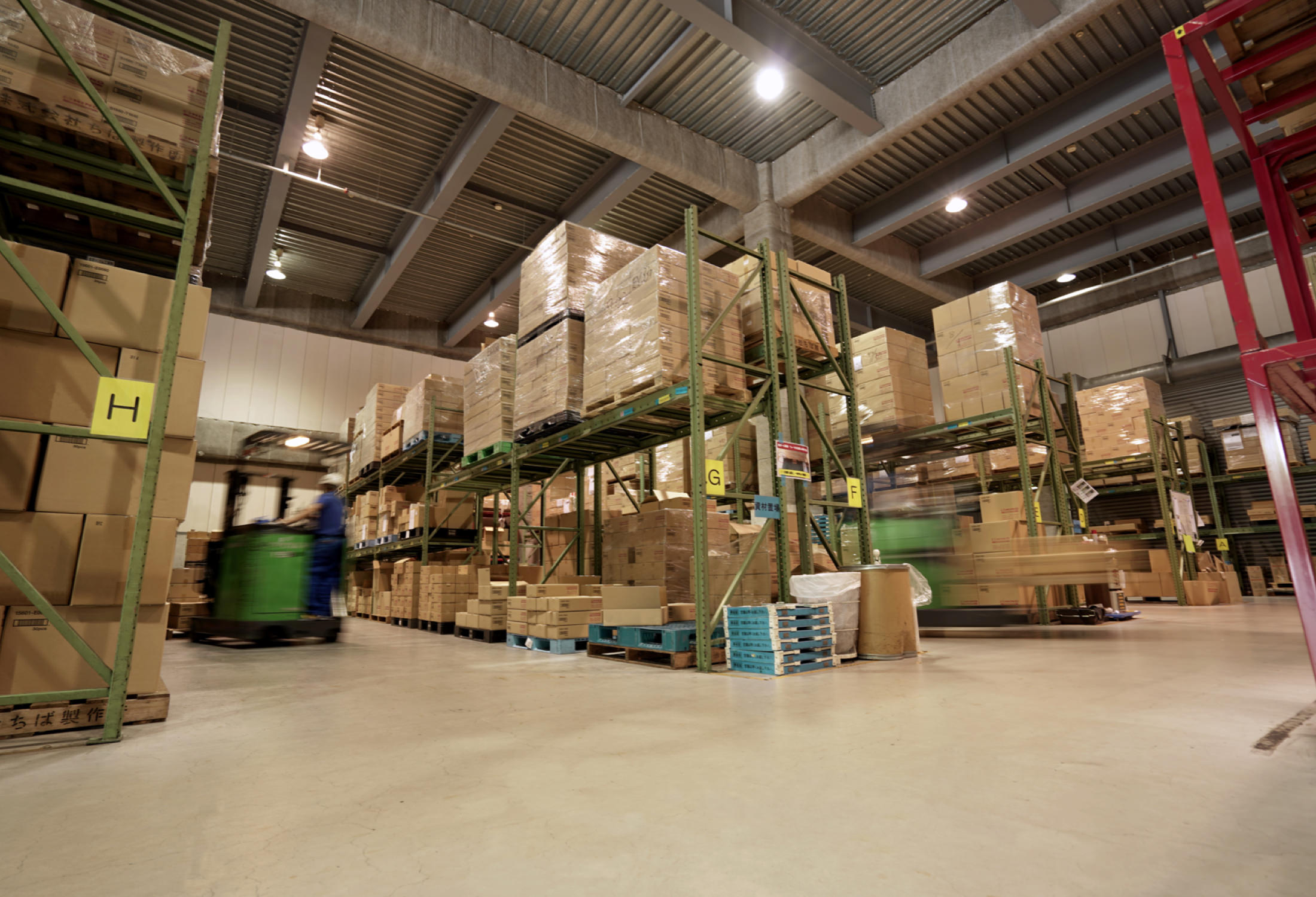 物流センター 10430011441 の写真・イラスト素材アマナイメージズ