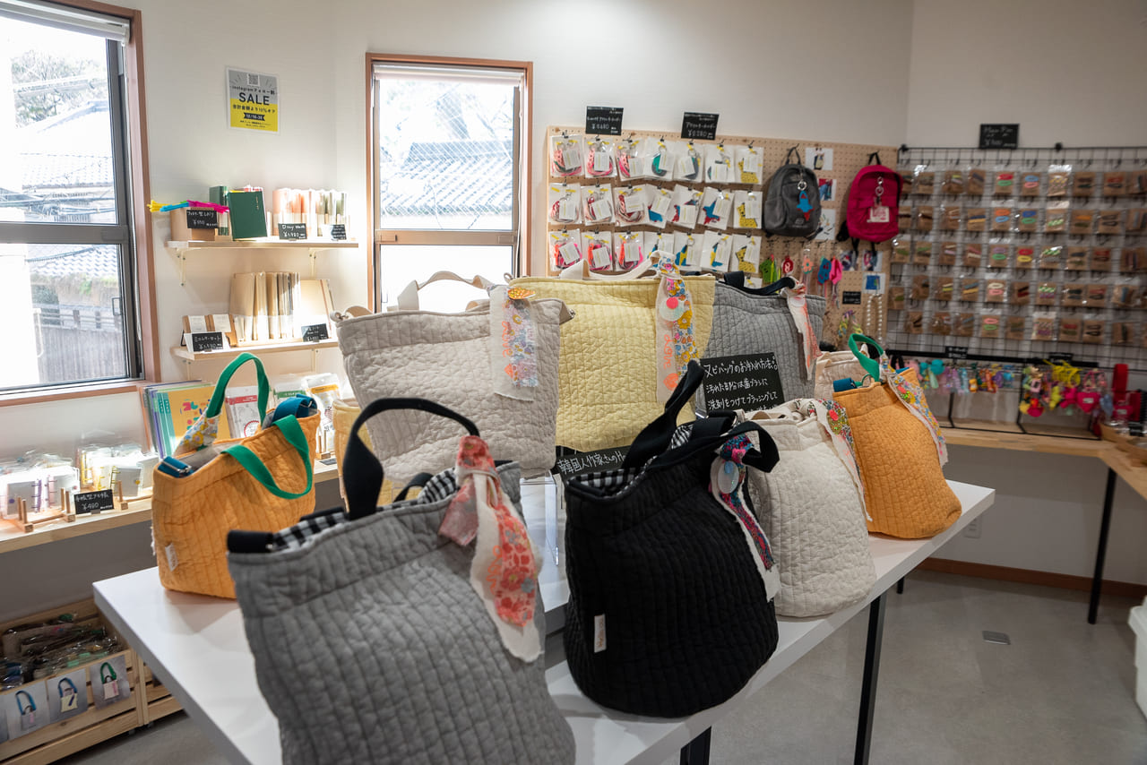 new color！すっきりきれいめ大人のヌビバッグヌビトートトートバッグ ivorynote 通販 19479957Creema クリーマ