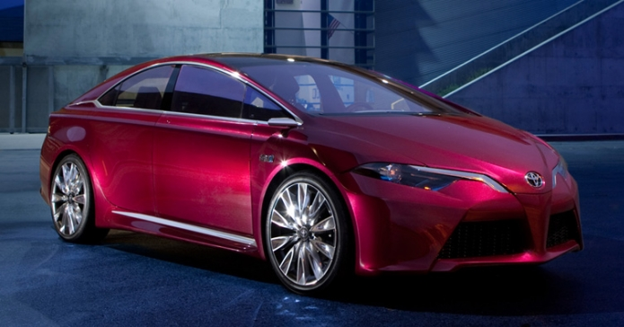 国産ダサい車ランキング！不人気No.1車種の評価・評判はどうなってる？ - FOURELフォーエル