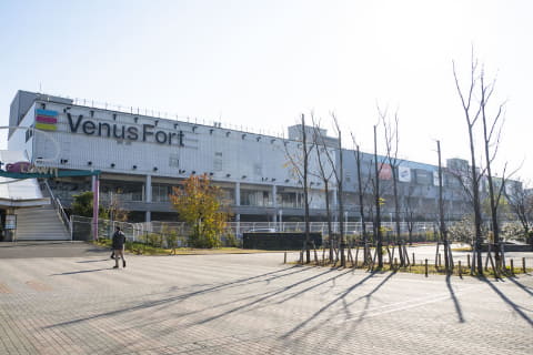 2022年3⽉27⽇閉館、ヴィーナスフォート最後のイルミネーション開催！東京とりっぷ