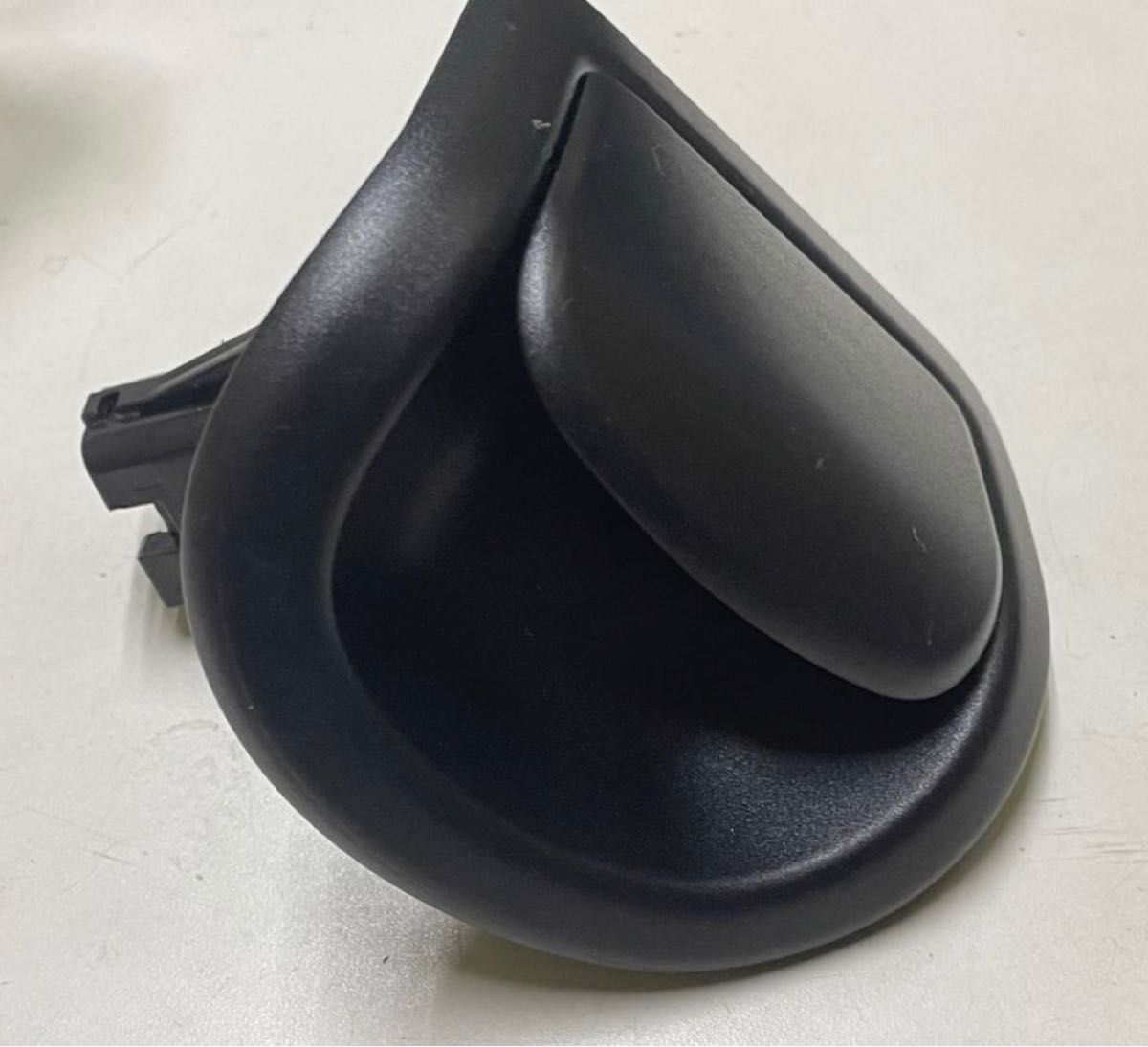 意外と知らない!? シートやミラーの合わせ方とベストなポジション - カーライフ通信 - 三井のカーシェアーズ 旧カレコ