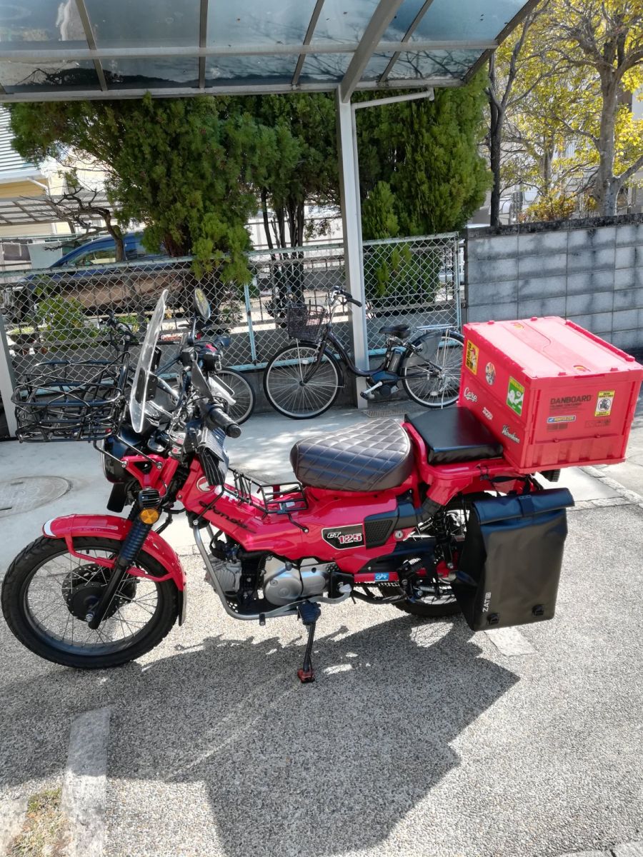 ワークマン 高コスパ！機能充実！ポケットいっぱい！トートやショルダー マザーズバッグ が便利すぎ子どもとのおでかけ＆通勤にも！荷物の量に合わせて選べます2ページ目LIMOくらしとお金の経済メディア