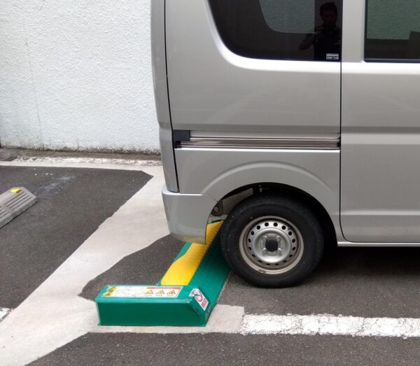 コインパーキング事故の責任は誰にあるの？～フラップ接触事例編～もっとわくわくマンションライフマンションライフのお役立ち情報