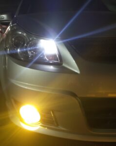 進化を遂げるヘッドライトの今と昔は何が違うのか徹底比較！人気車外メーカーはどこ？UruCar ウルカー