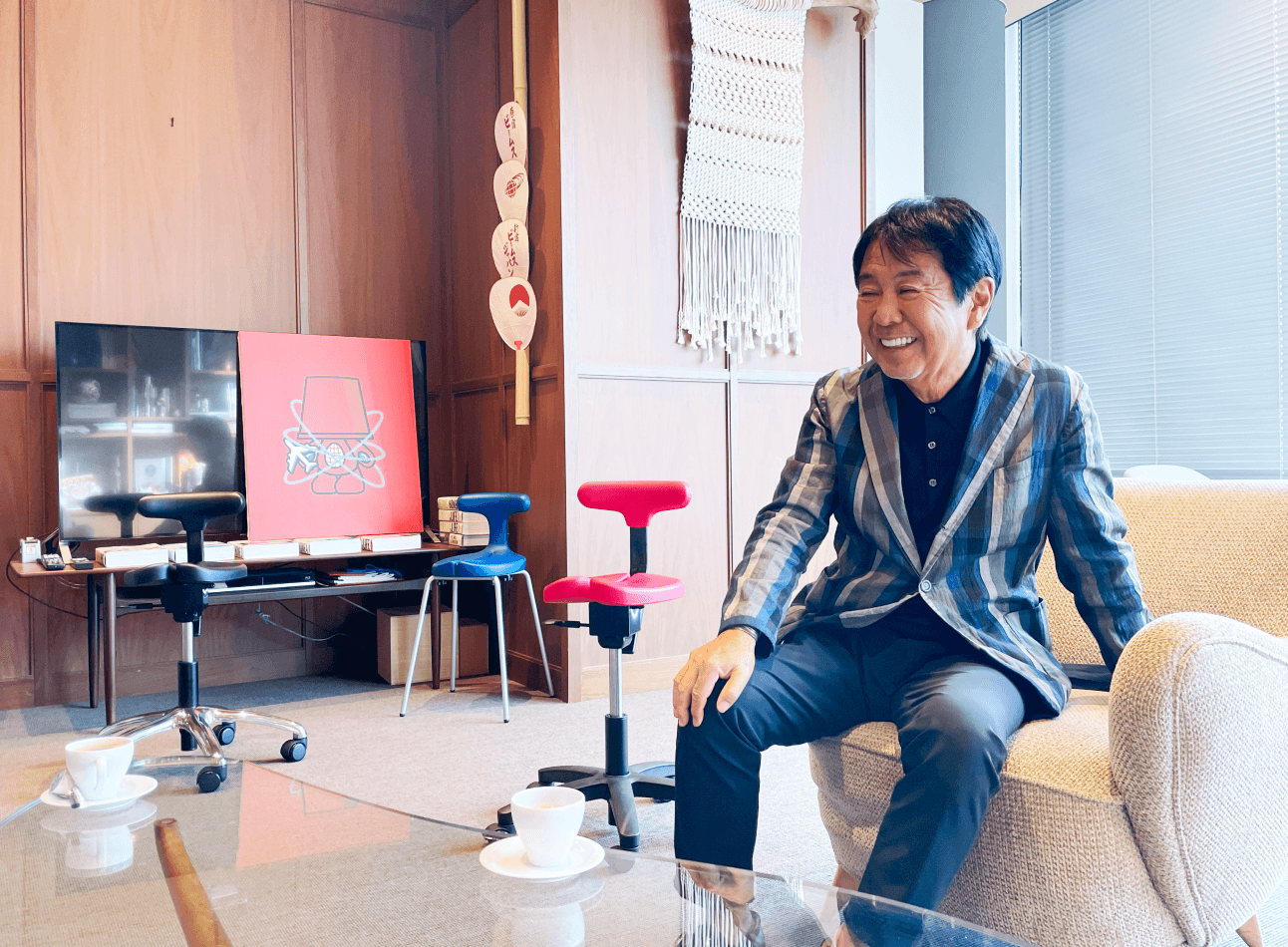 外に出ないと身体がナマルね❗️ 自宅で運動しとります 💪😕✨stayhome自宅で運動筋トレコロナに負けるな