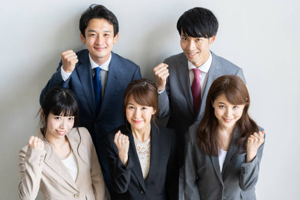 俯瞰スーツ男子SKIMA スキマ