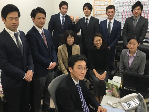 家族でお引越し、ワクワクする新生活の始まり♬ - imageeye-illust