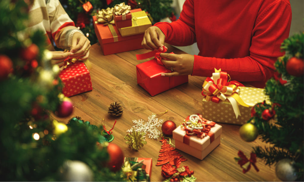 人気の高級クリスマスプレゼントランキングTOP10大切な人に喜ばれるギフトを厳選紹介高級ナビ