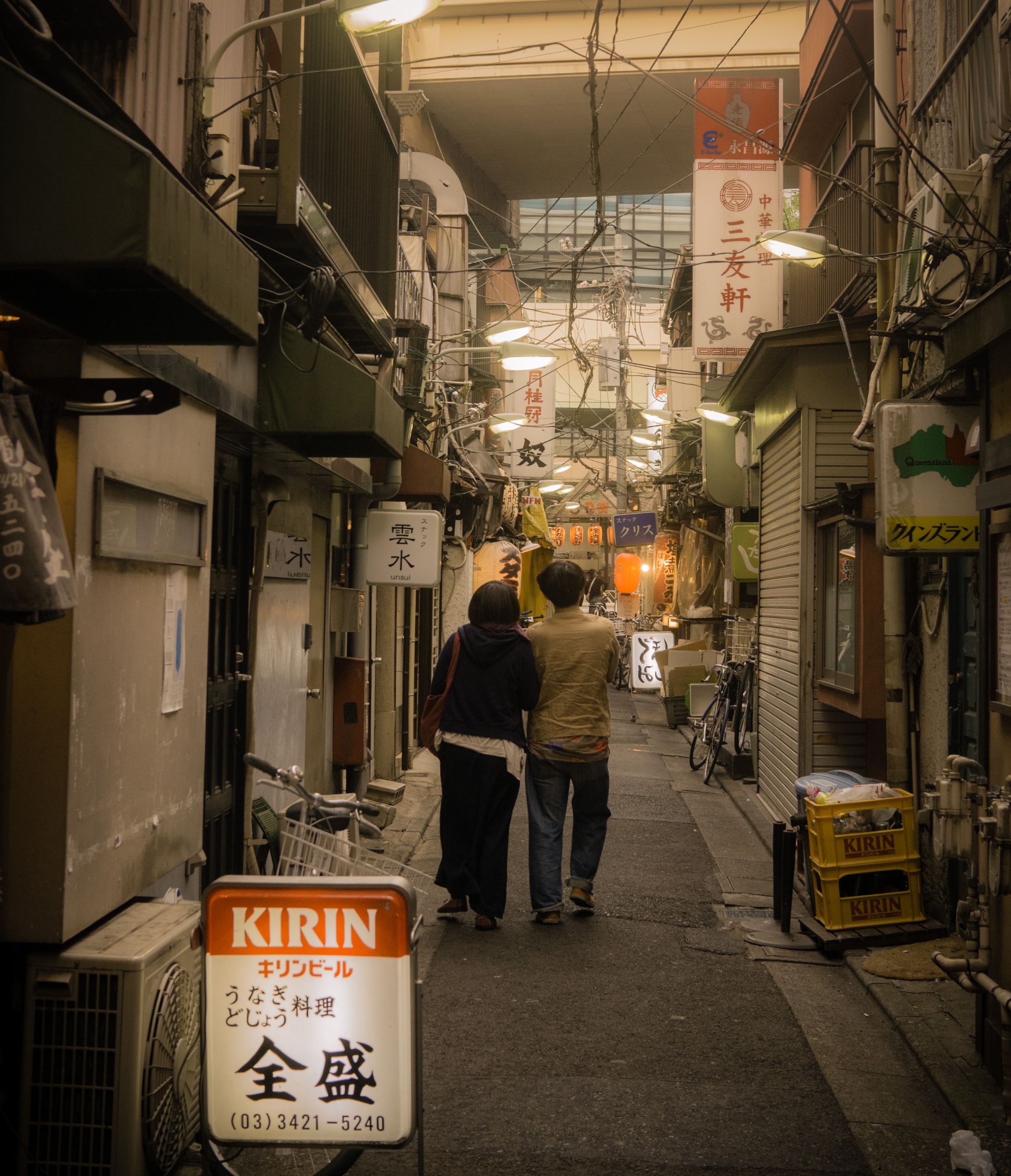 三茶の三角地帯は異国感溢れるディープな飲み屋だった三茶散歩