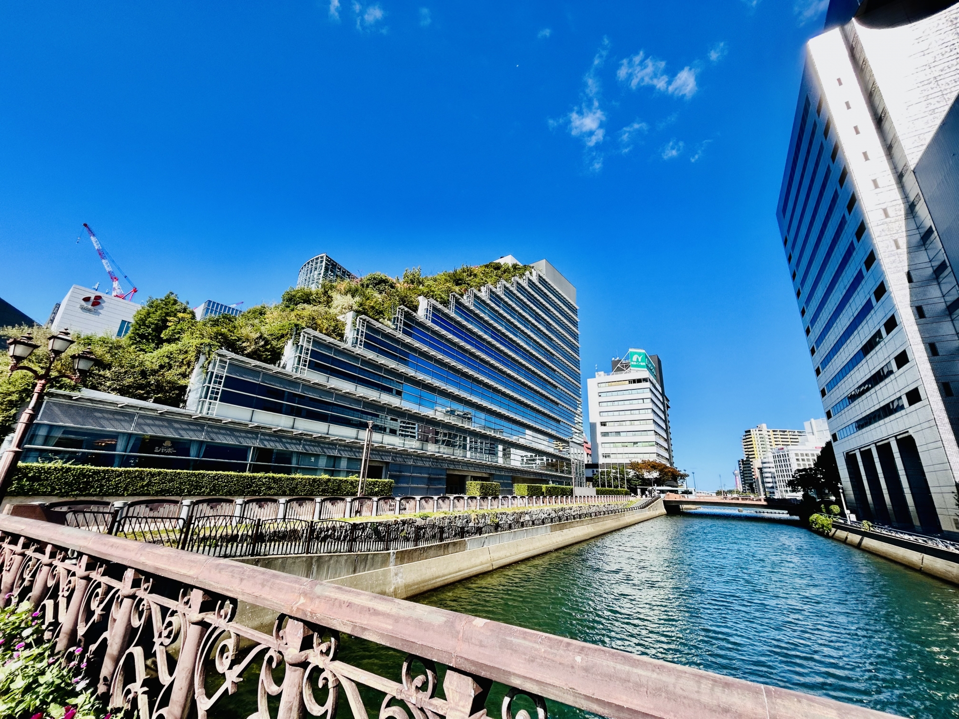 神戸市ってどんな街? 都会すぎる神戸駅前へ、三宮・新神戸駅・元町から歩く！ 兵庫県神戸市中央区2022年- YouTube