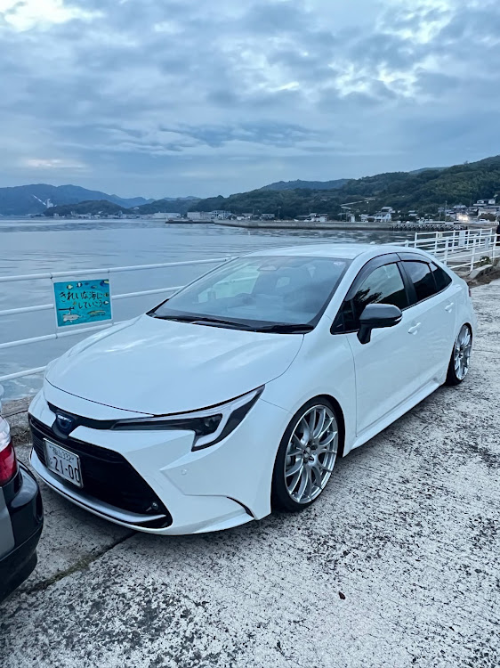 ホイールカスタムから始めよう！ カローラシリーズのカスタムスタイルニュースタイヤ＆ホイールの専門店「クラフト」