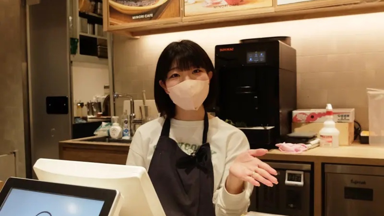 Cafeルノアール 目黒東口駅前店のアルバイト・パート求人情報品川区・カフェキッチンスタッフ銀座ルノアール