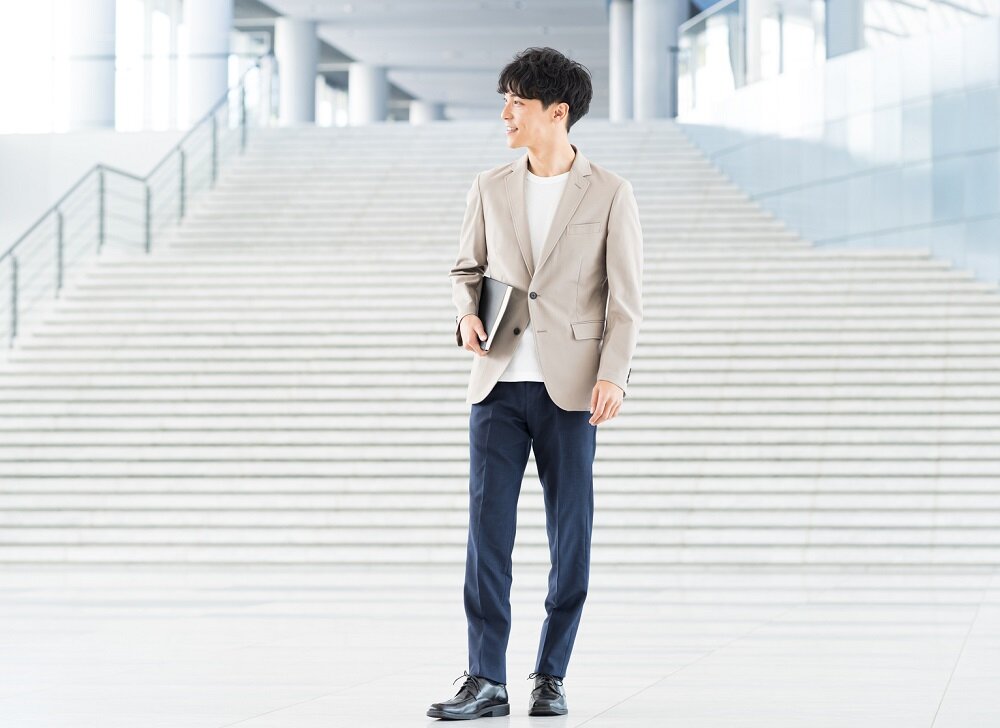 男のビジネスカジュアル徹底講座 写真を使った注意点とコーデ術