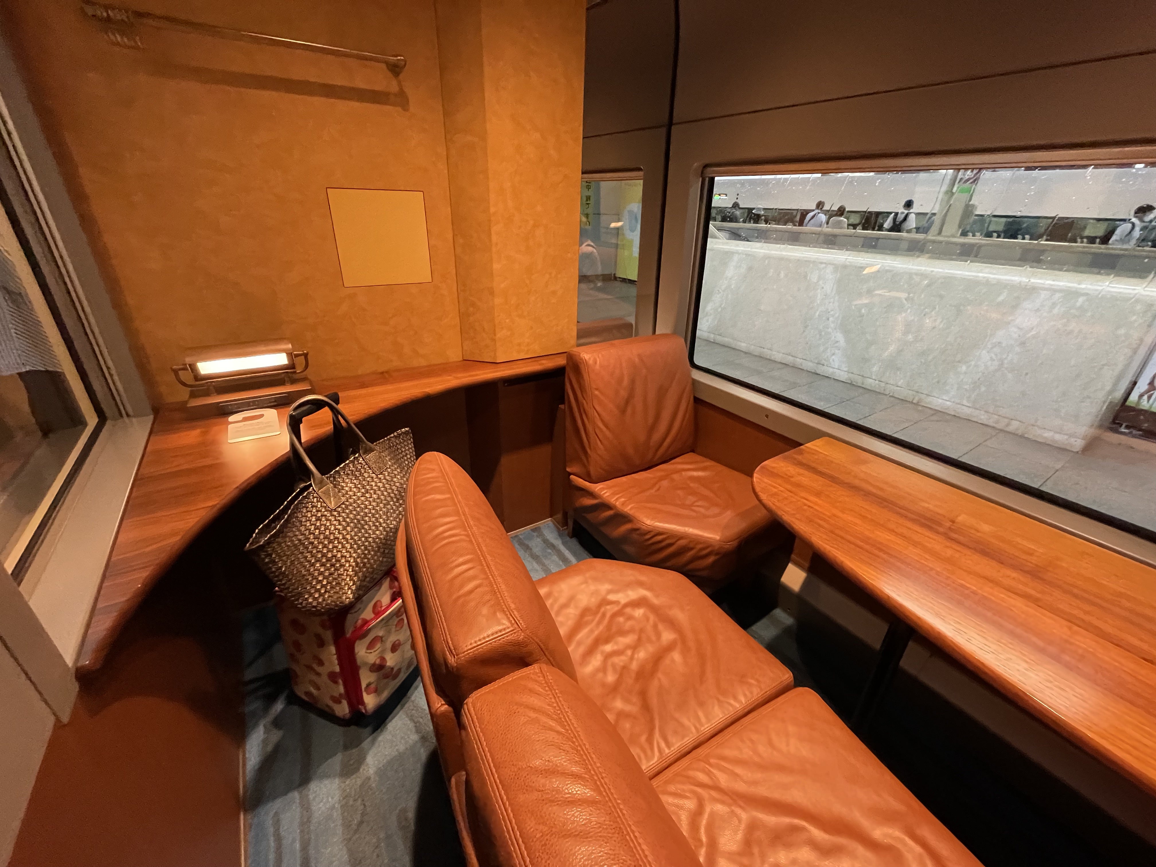 サフィール踊り子の個室の予約が取れた！ 伊豆家族旅♪ : ルソイの半バックパッカー旅