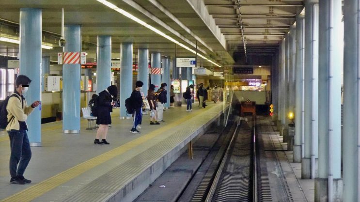 西武鉄道 新宿線 南大塚（みなみおおつか）駅 |