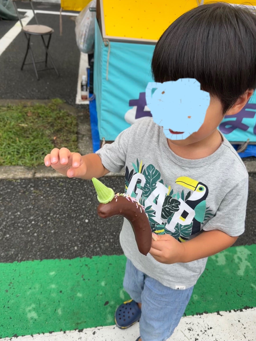 バンコクのタイ料理！ シーロムの人気の屋台 イサーン チムチュム鍋アジアのきらめくホテル