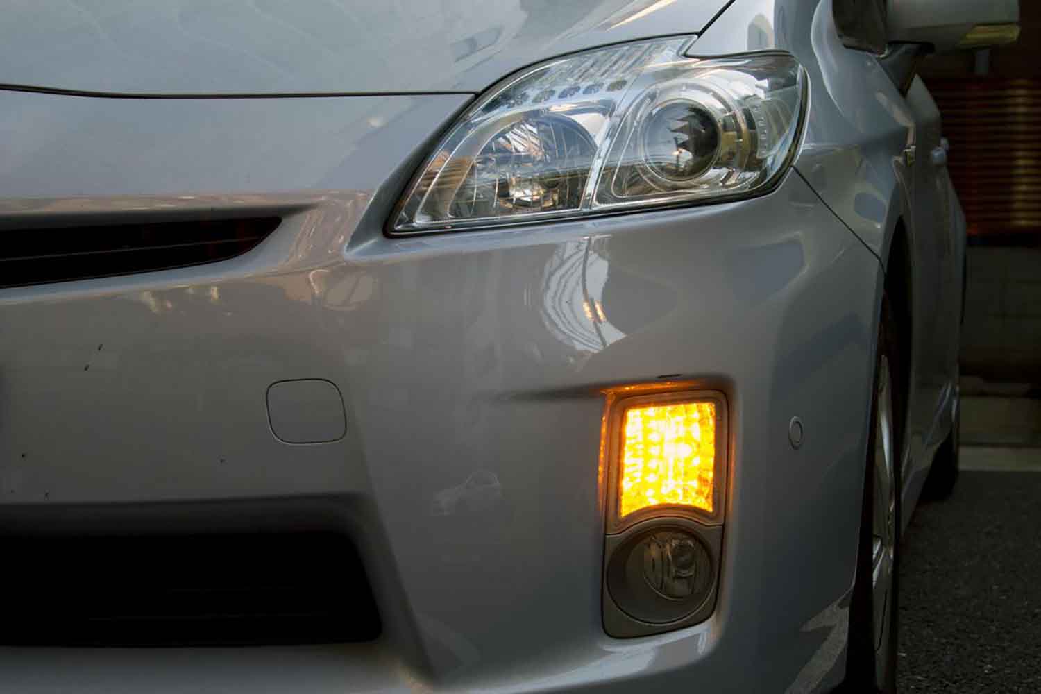 道路交通法３つの手信号と自転車乗りなら覚えておきたい８つの手信号