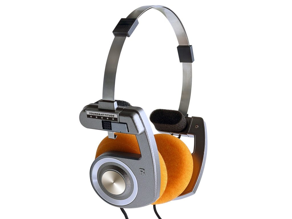 白いヘッドホンのおすすめ21選。おしゃれなワイヤレスモデルもご紹介