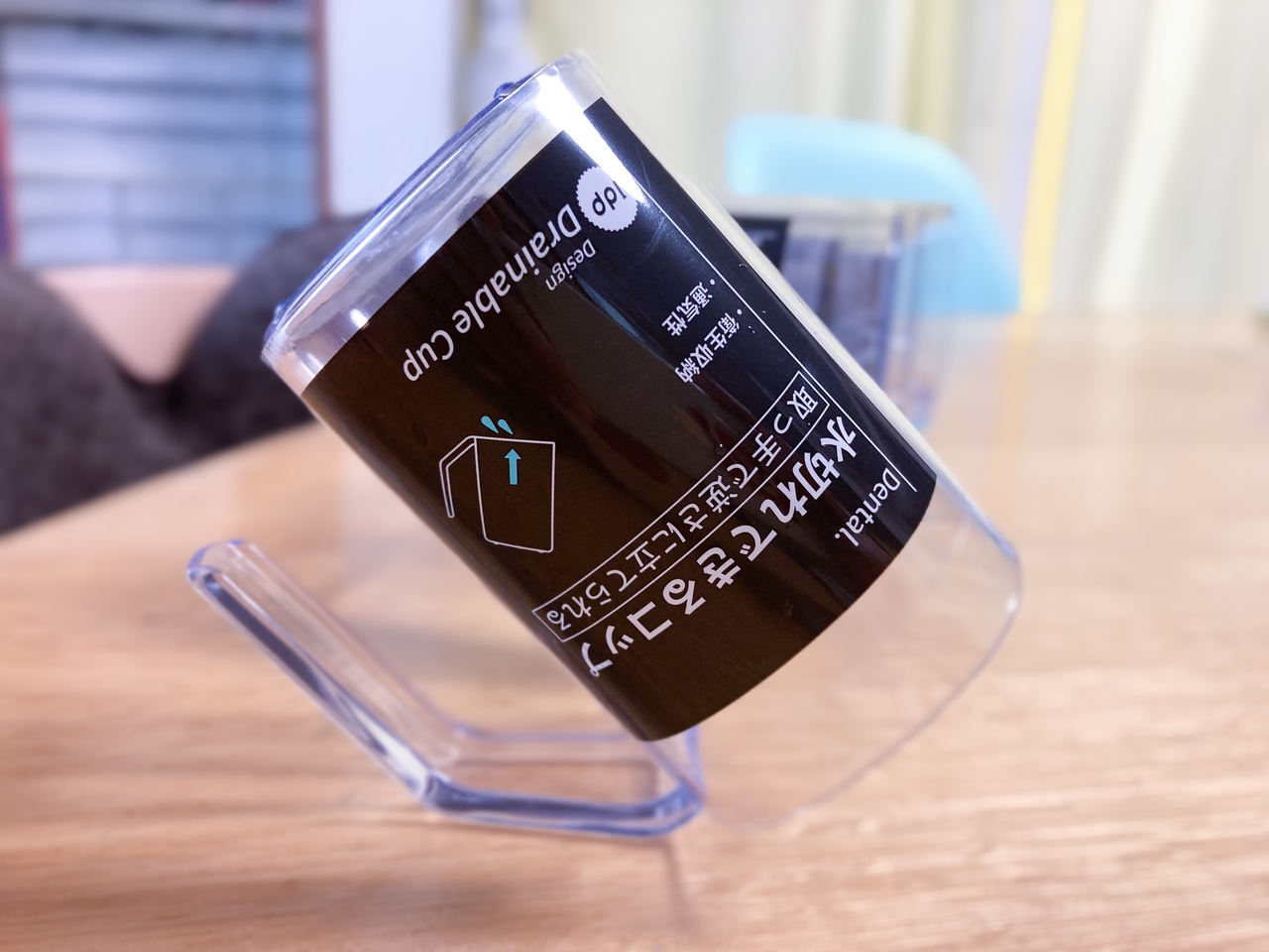 洗面所のコップ、浮かせる収納 ４人分、１００均で解決しました！ : スパークリングLIFE〜思考整理でママに時間と心の余裕を♡