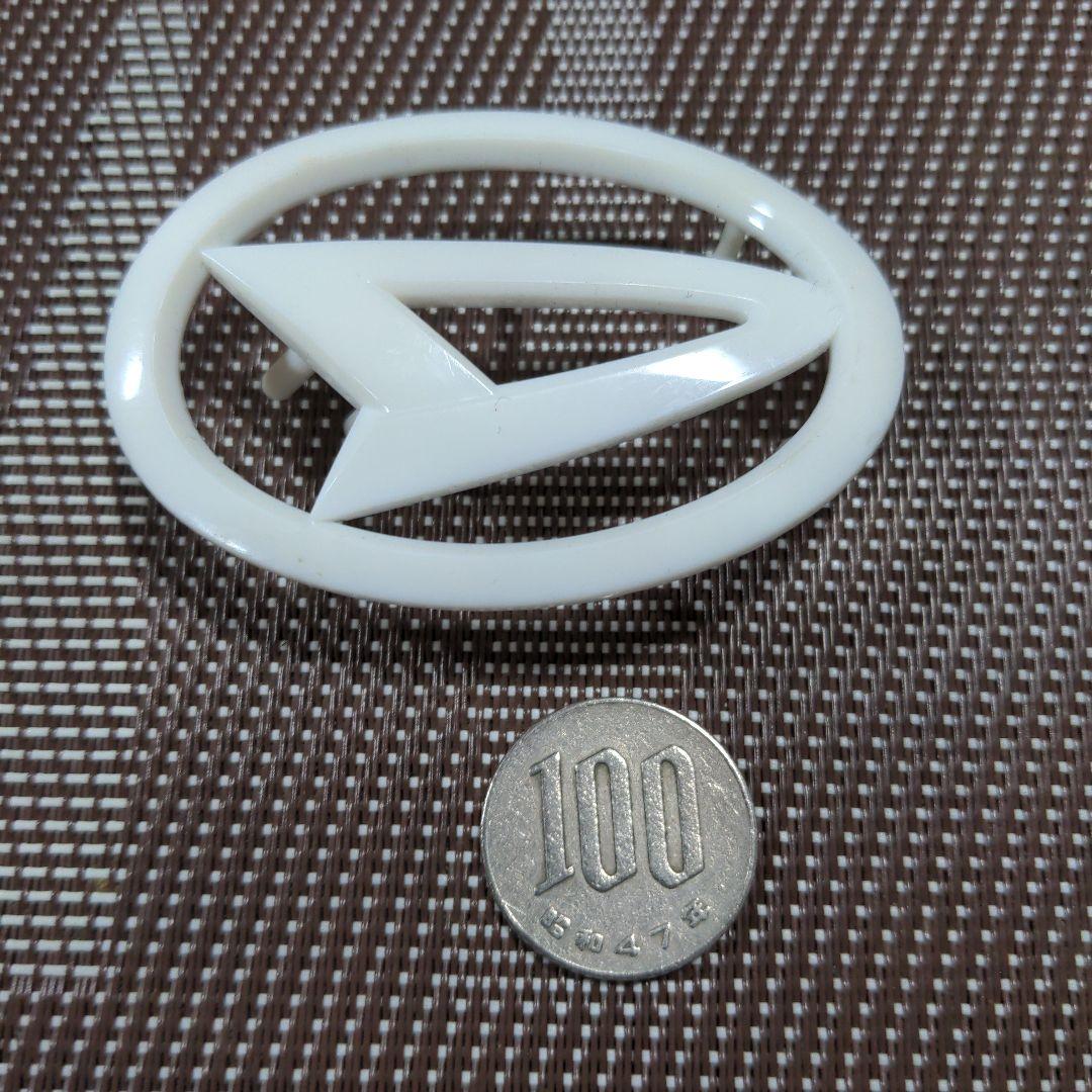 ☆希少 旧ダイハツマーク 旧Dマーク 新品 ミラ? コペン? 取付車種不明 フロント? シルバ
