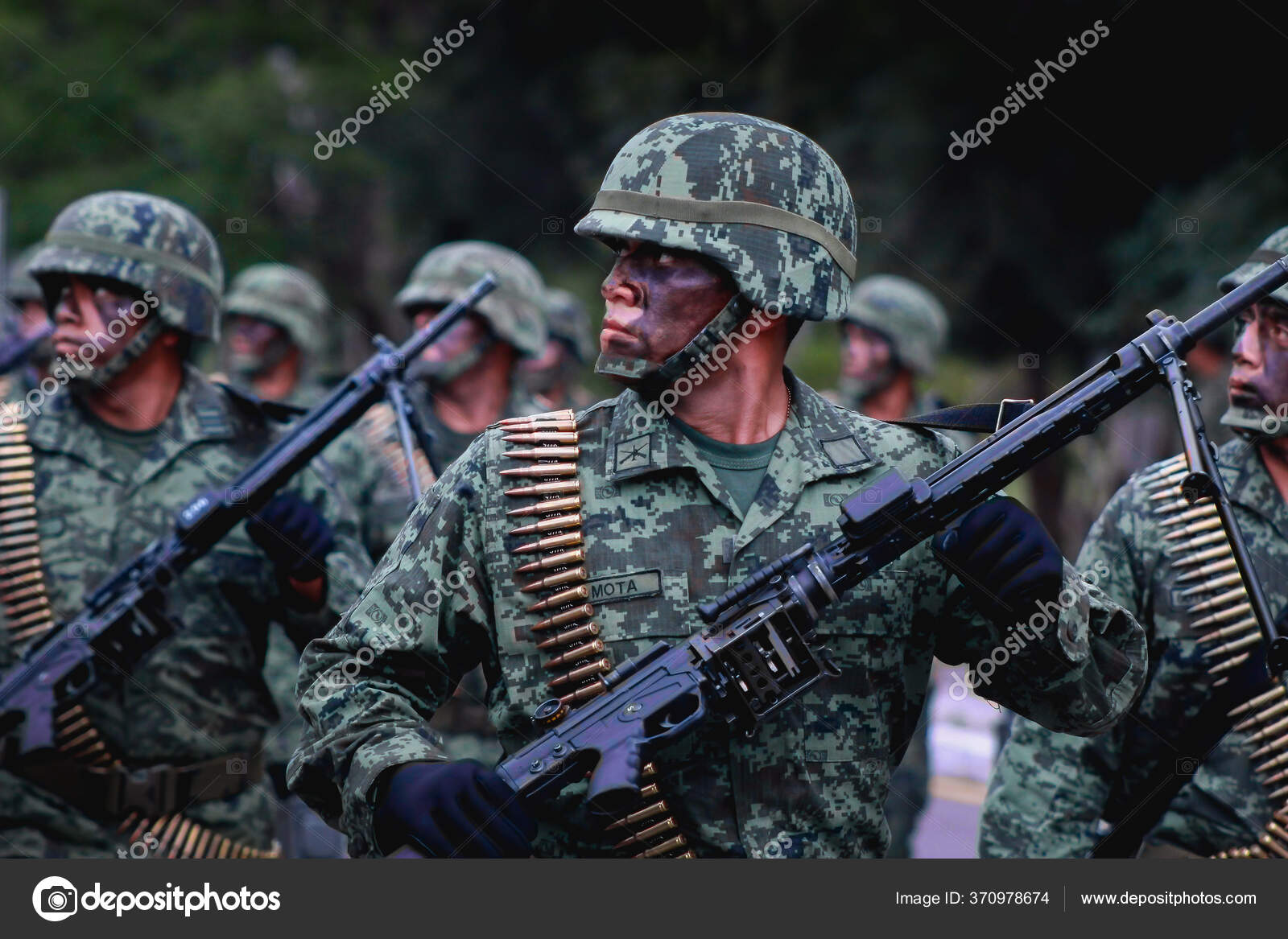 メキシコ軍行進曲 Marcha Ejército Mexicanoメキシコ陸軍行進曲 - YouTube