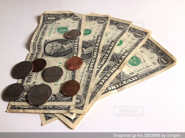 海外のお金イラスト ドル・外貨・紙幣イラスト - No: 22485821無料イラスト・フリー素材なら「イラストAC」