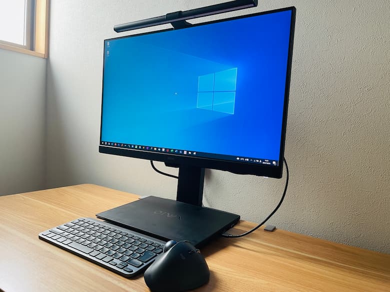 デスク周りのガジェットじゅんごガジェット