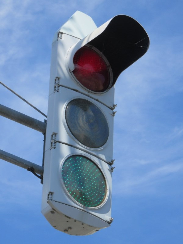 最新の信号機の動向