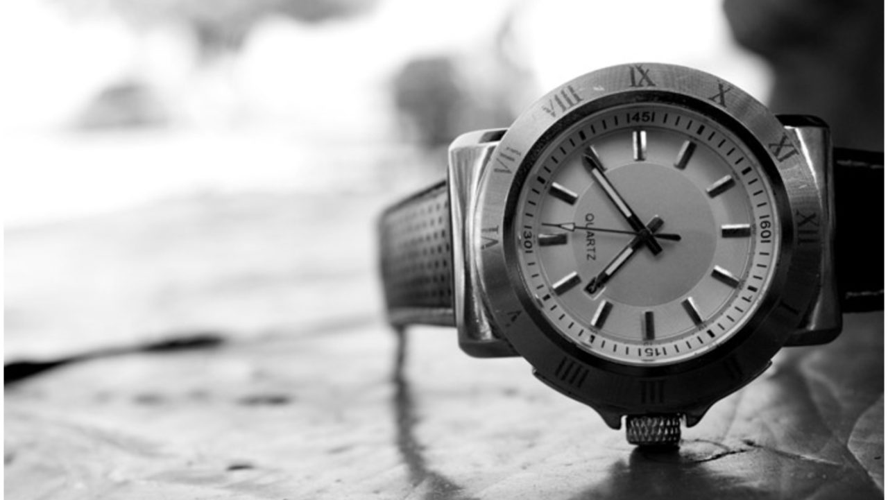 文字盤の流行カラーは何色？ブランド腕時計専門店ムーンフェイズ通販サイト