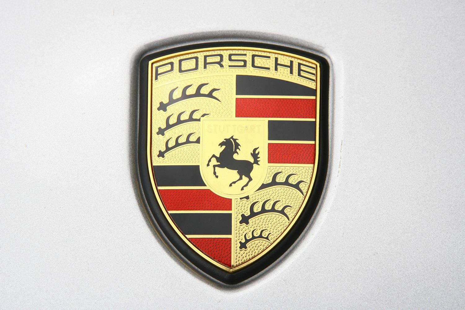 車のエンブレムを記憶だけで正確に描くことができるか？」を100人にテストしたらこうなった - GIGAZINE