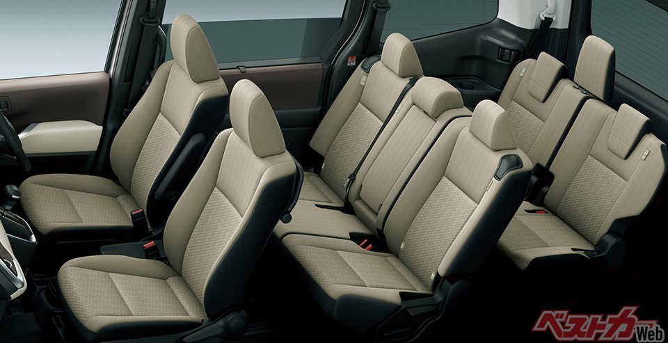 スズキ新「軽セダン」発表！ 本革仕様の「高級内装」＆