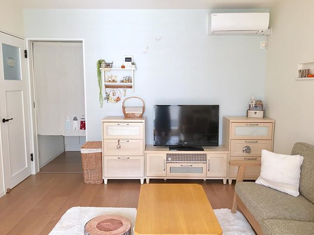 完全版 テレビとソファの配置で快適なリビングづくり～基本ルールと3つのポイント・実例付き～a.flat 風が運ぶ、自然の贈りもの -目黒通り・新宿・大阪梅田 グランフロント北館