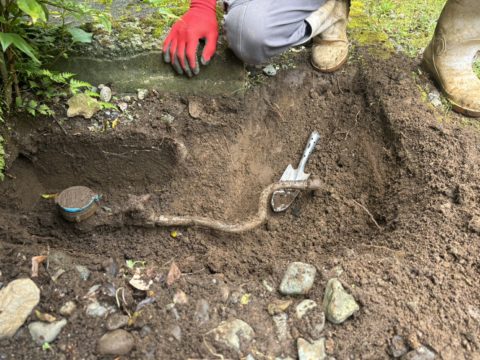 PS内 メーターバルブ交換工事マンション・アパートの施工事例東京都町田市内や神奈川県相模原市の水道・配管工事と水まわり修理 池田設備