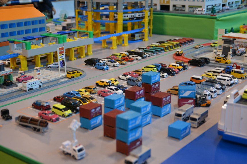 キミだけのトミカのまち つくっちゃおう！トミカタウントミカワールドトミカタカラトミ