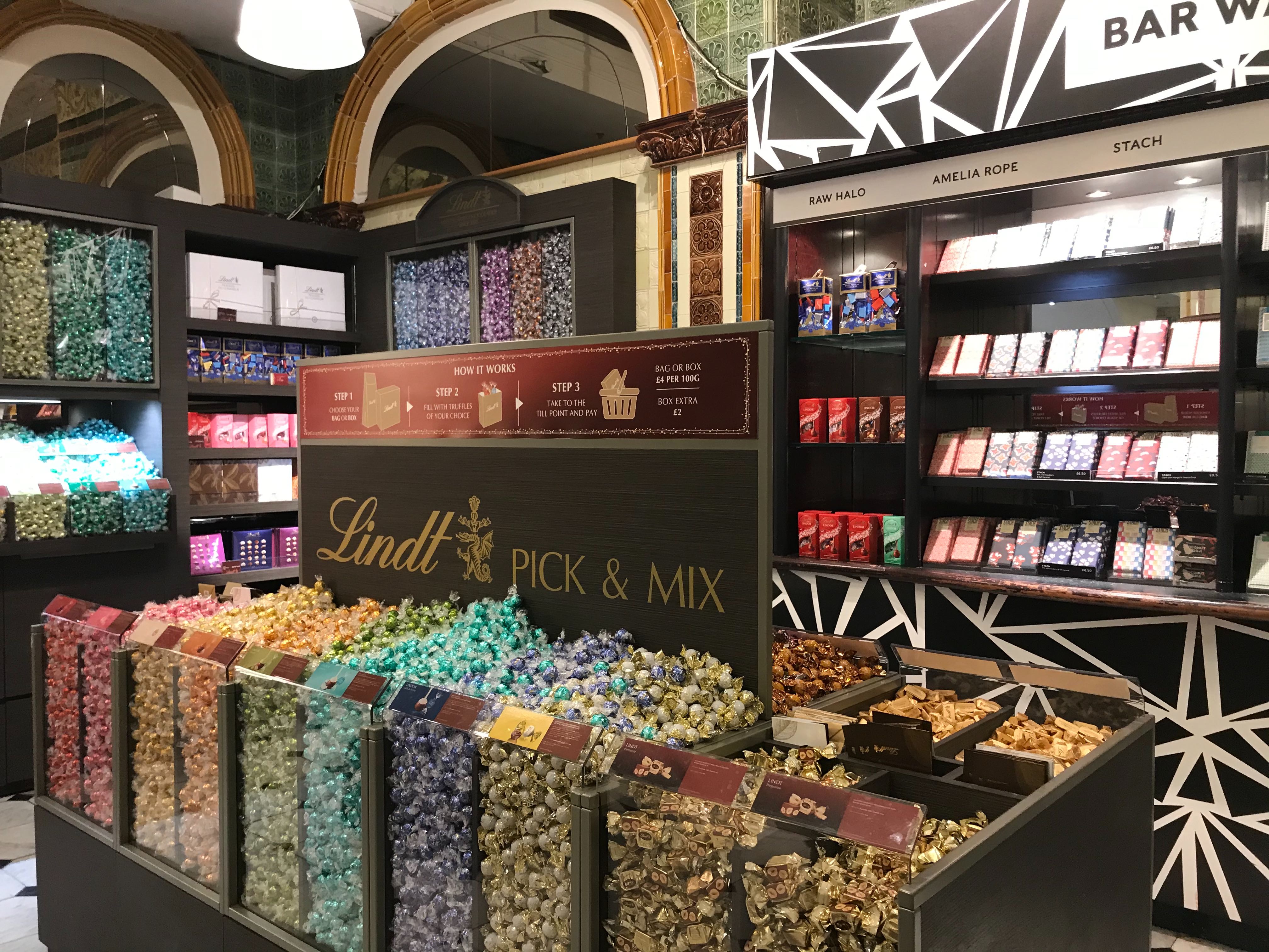 ロンドンの高級デパート「ハロッズ」をご紹介！BE ENTREのパーソナルショッパーポスト BUYMA