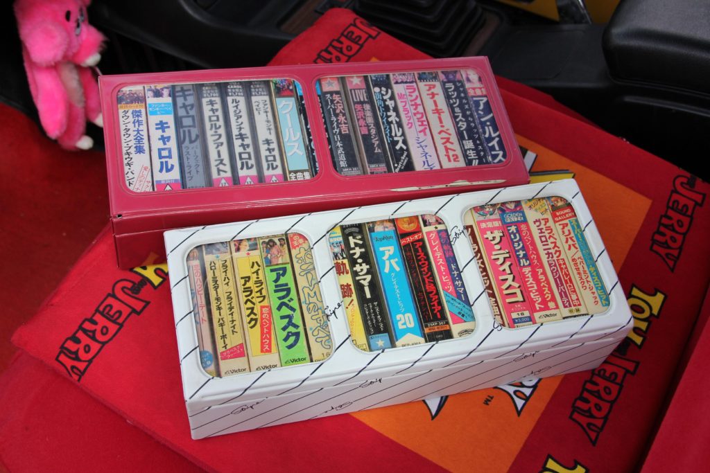 昔話カセットテープ 市原悦子さん、愛川欽也さん- メルカリ