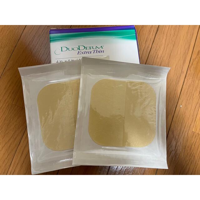 オリーブヤングで買っているニキビパッチと再生テープ。しーちくソウルへ行く