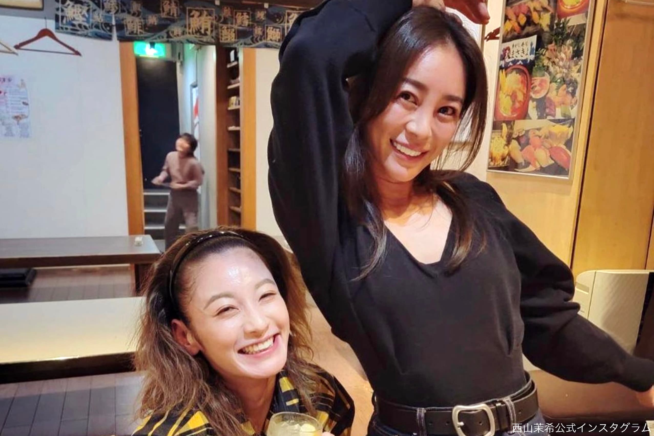 model：大桑マイミさん＆ベンジャミンさんご夫妻 シーズンごとに展開されるマドモアゼルノンノンの素敵を、毎回しっかり表現してくださっている大桑マイミさん。今回の撮影には、飛び入りでご主人のベンジャミンさんにもご参加いただきました。明るく賑やかでリラックス