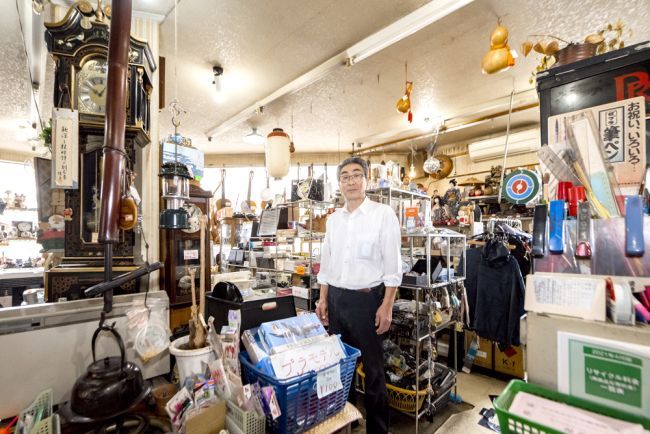 ディスカウントストア よろず屋ディスカウントストア よろず屋