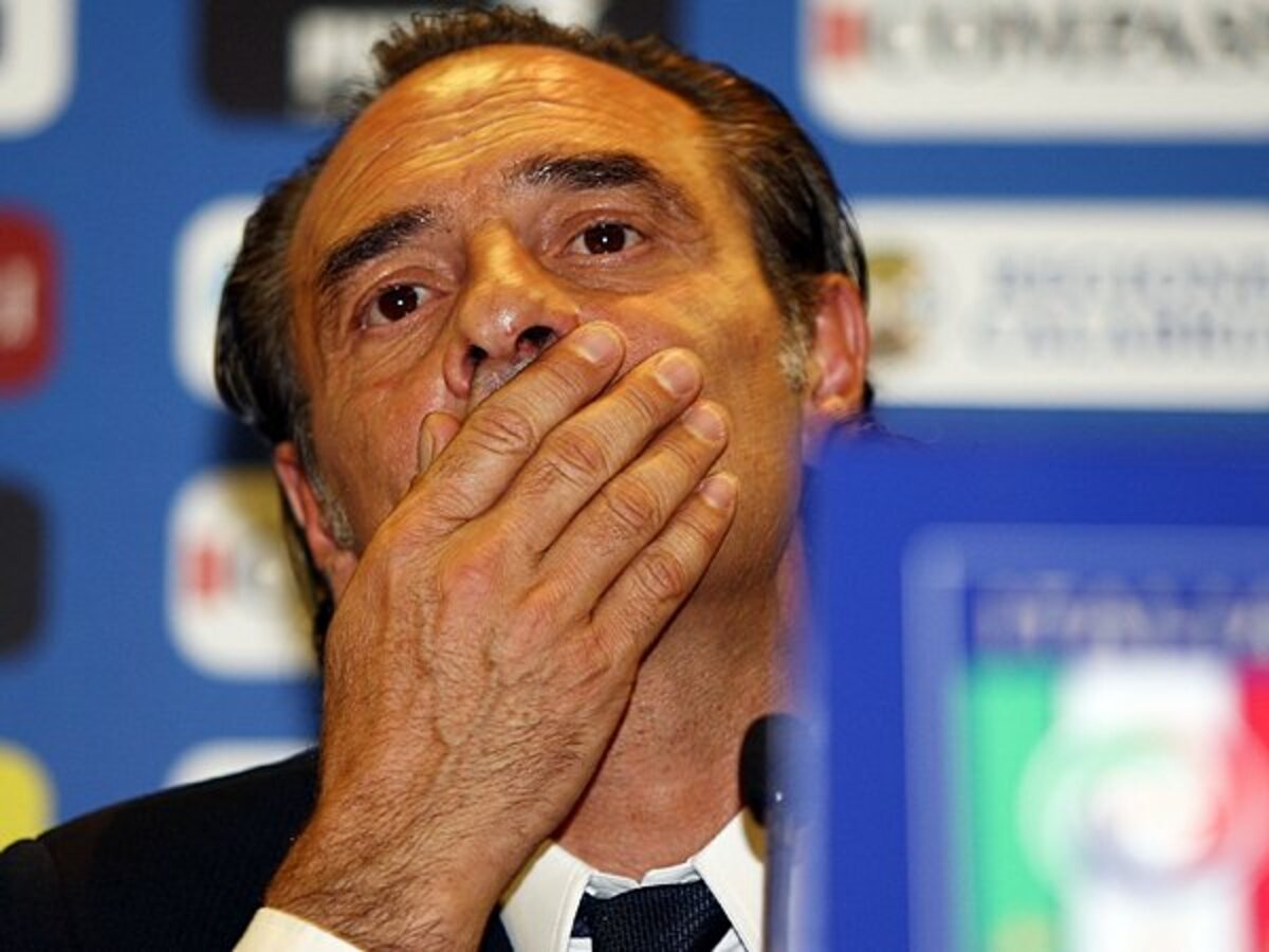 フィオレンティーナで監督交代。プランデッリが10年ぶりに帰還 - footballistaフットボリスタ